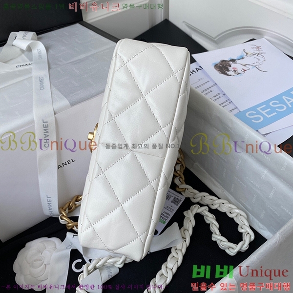 #  ÷ AS3206-684