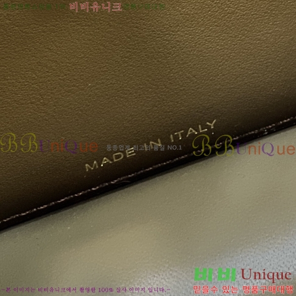 # īι 70193-4
