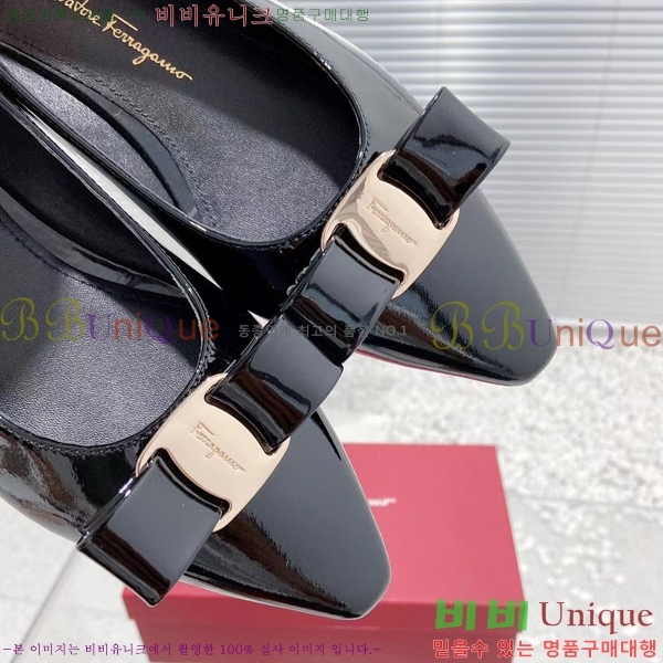 󰡸 ÷  34F235192-1  2CM