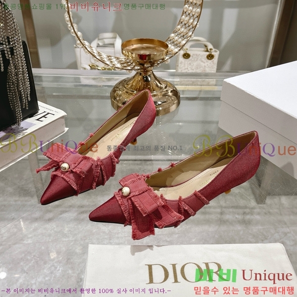    33D78517-1  4CM