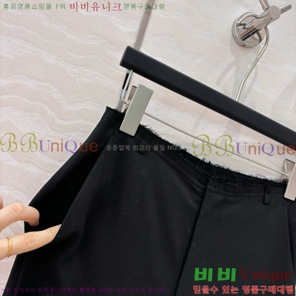    MM692602-12