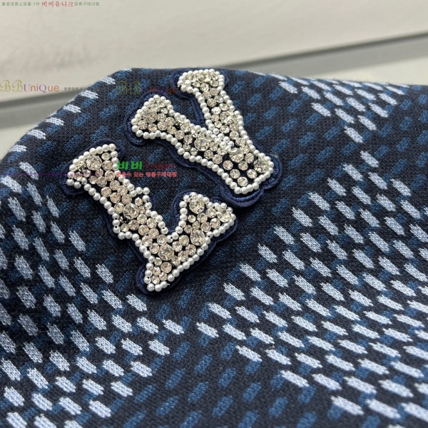  ̺    22L2521032-1