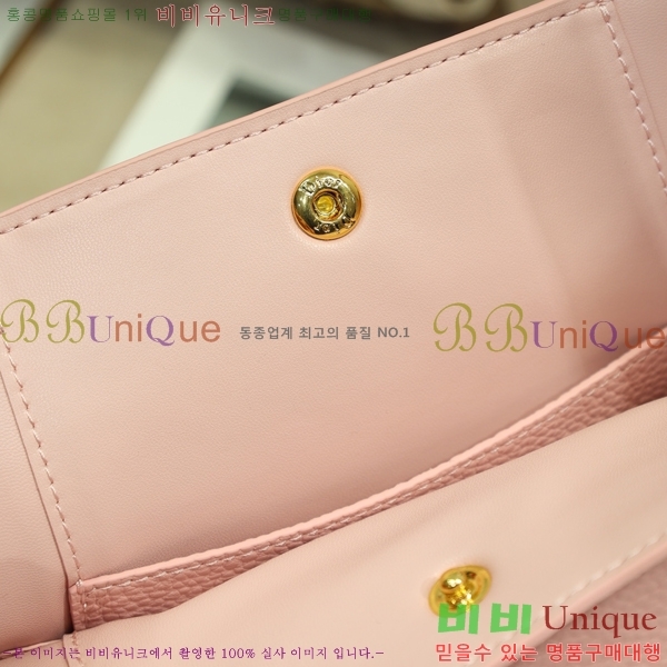 # Signature  Ŷ 78M2840-783