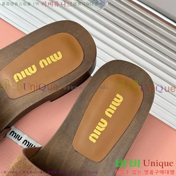  ̿̿ Ŭα 32MIU798765-5 3CM