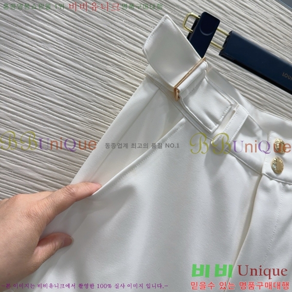  ̺  L24V91775-4