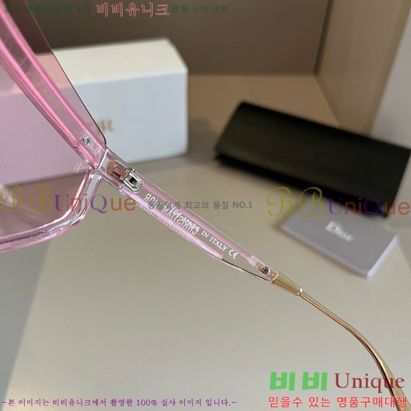  ۶ D948417-3