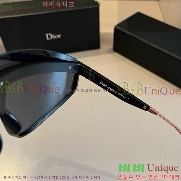  ۶ D948417-4
