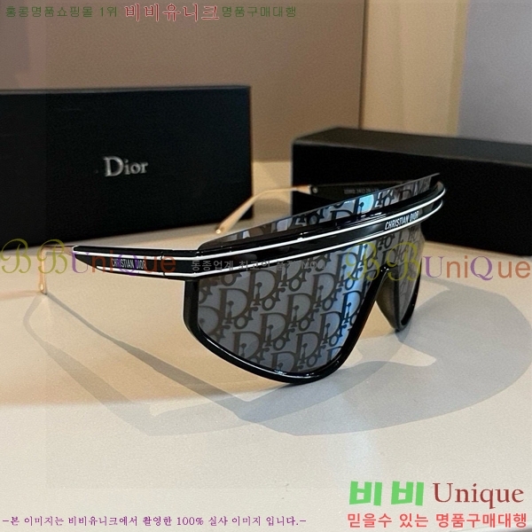  ۶ D948418-1