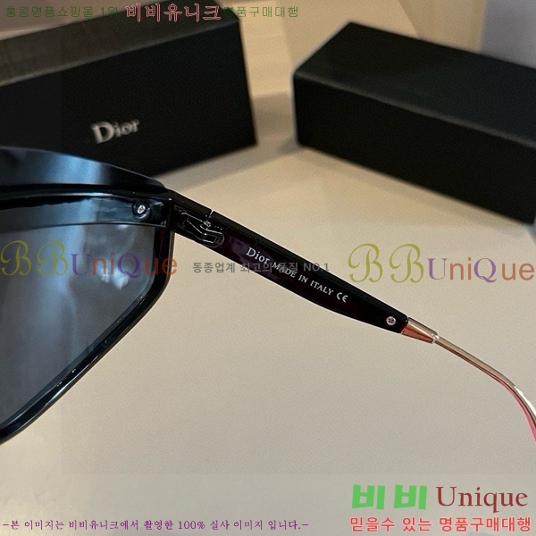  ۶ D948418-1