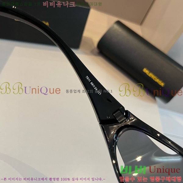 ߷þư ۶ BL5603742-3