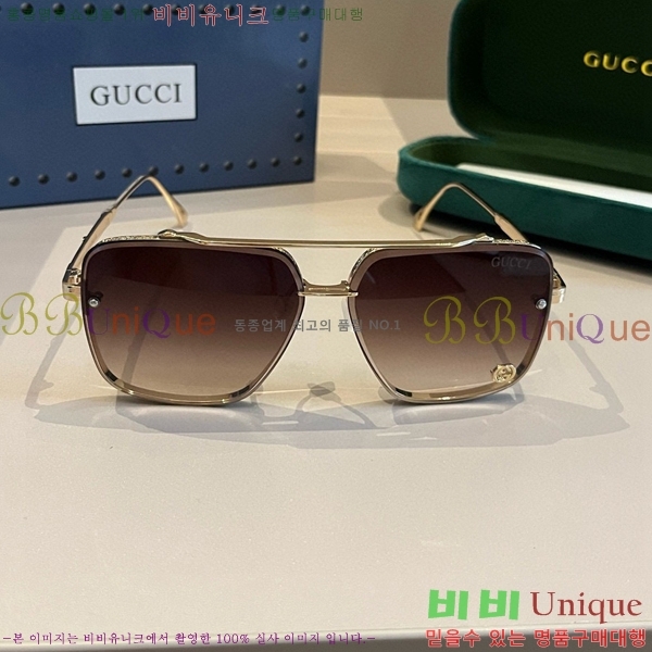  ۶ GC8461280-2