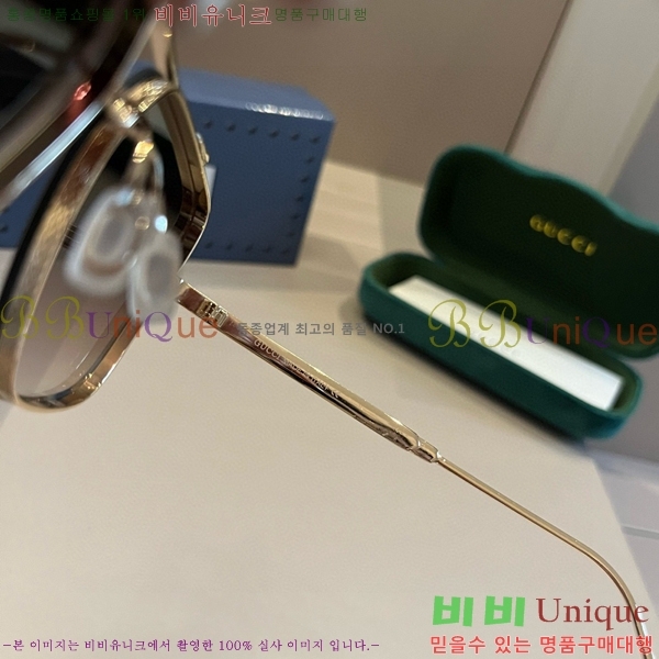  ۶ GC8461280-2