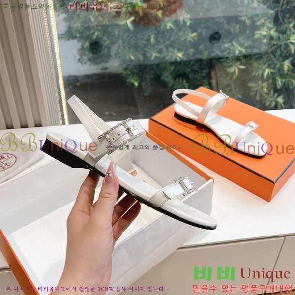 ޽  32H253617-4