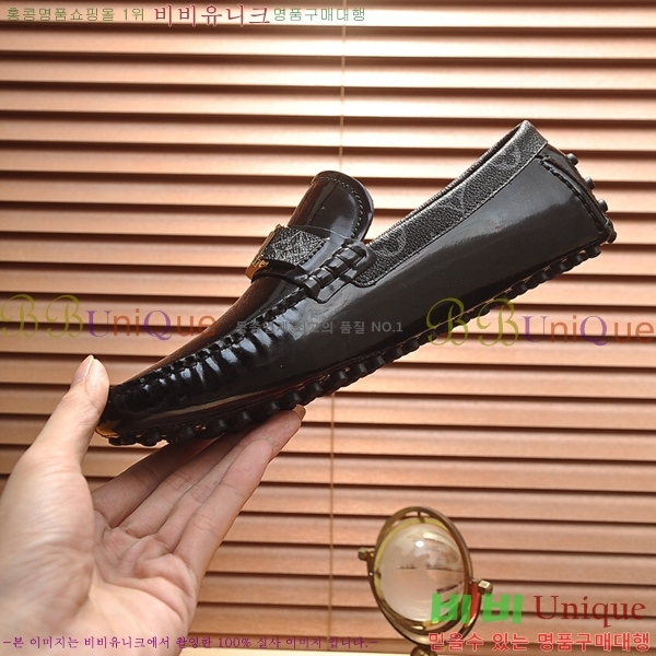  ̺  LV74627-7