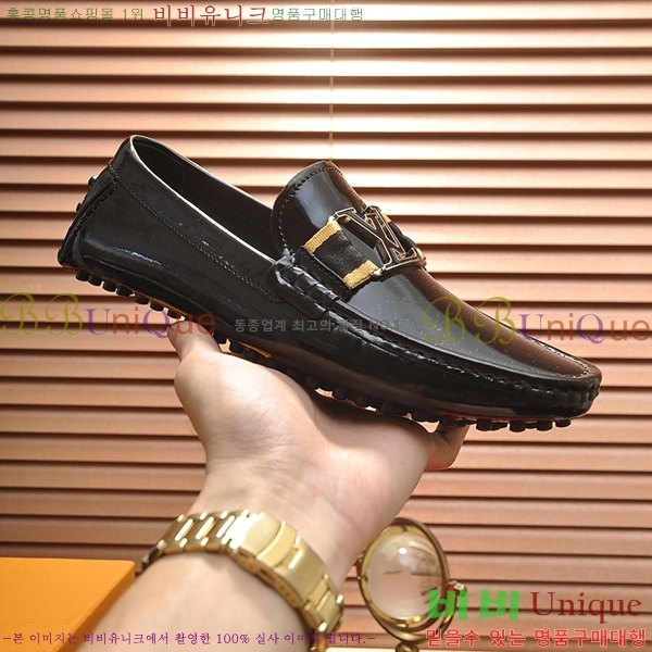  ̺  LV74627-8