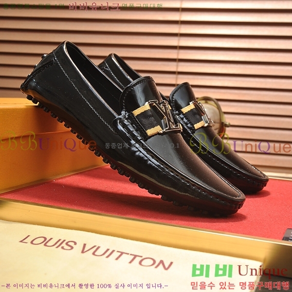  ̺  LV74627-8