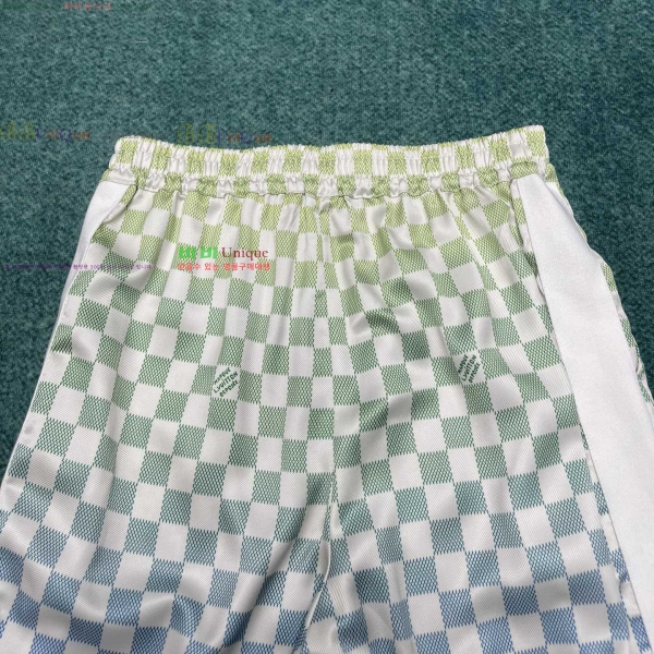  ̺   20L2542233-1