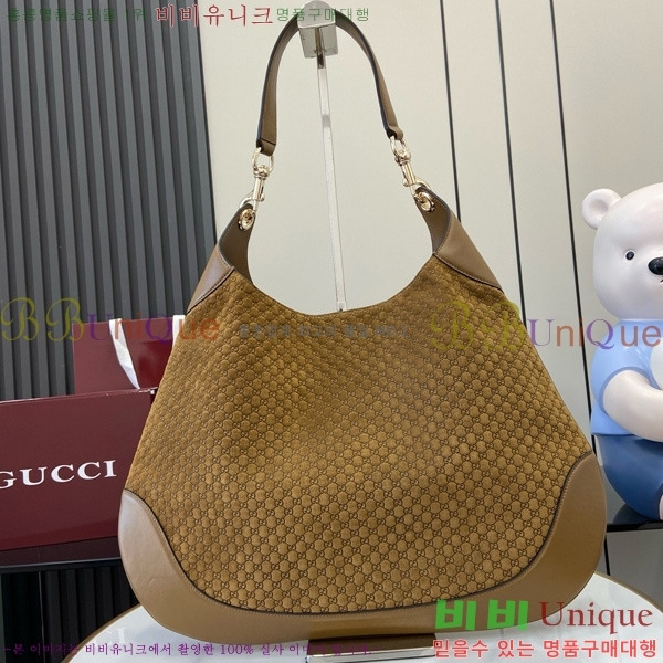 # B ̵  815924-924