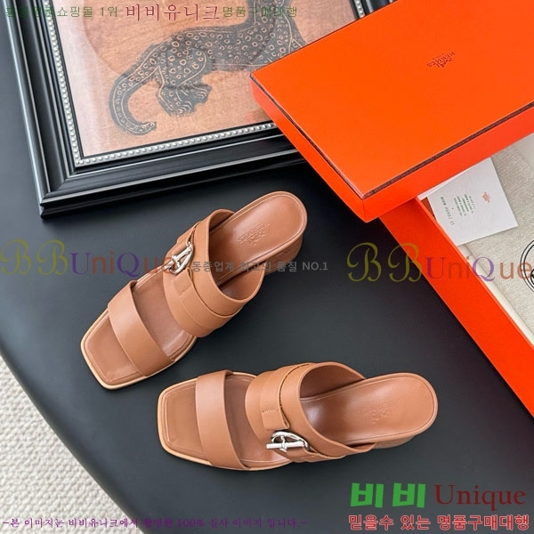 ޽   H52880922-2