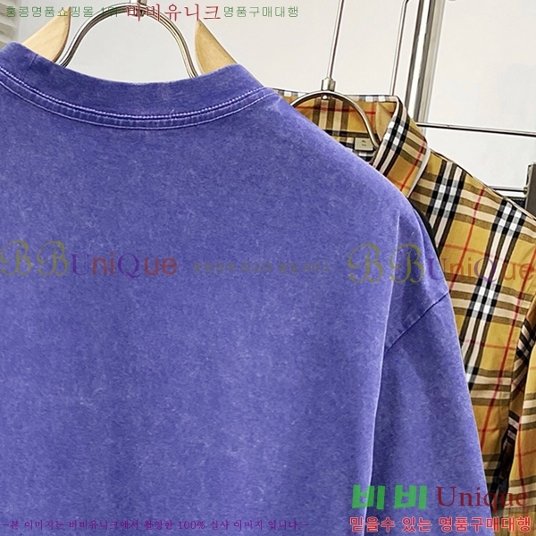    Ƽ D254136974-1