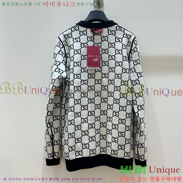    G24127790-4