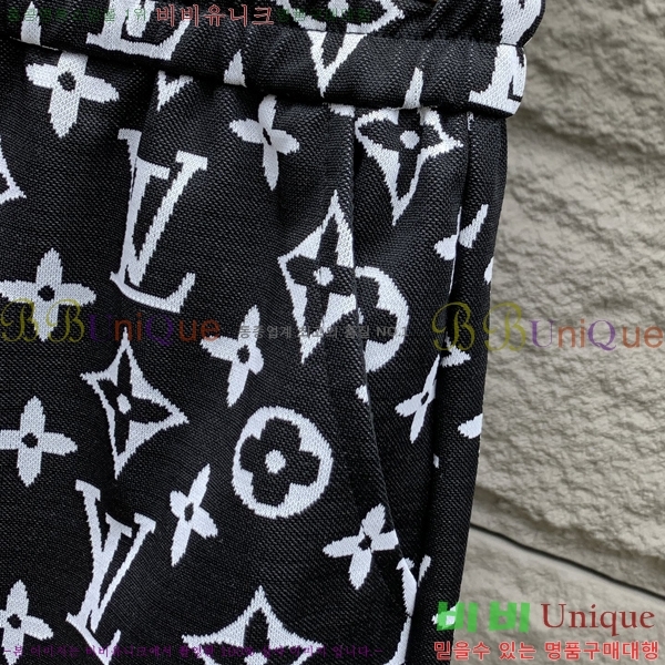  ̺   12L2541611-3