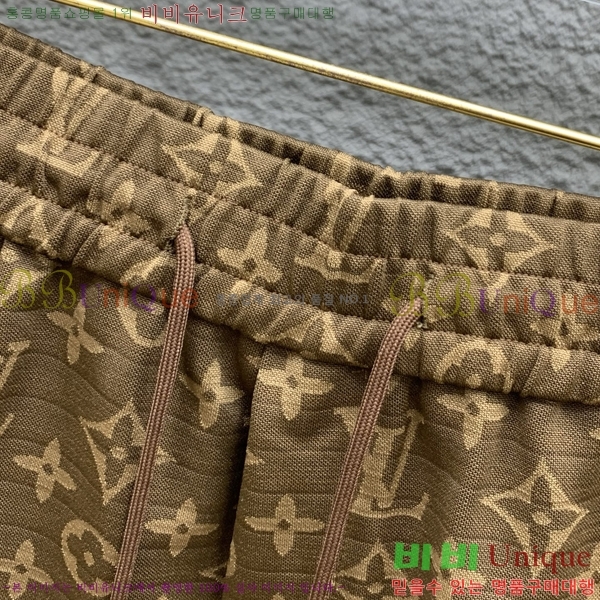  ̺   12L2541611-4