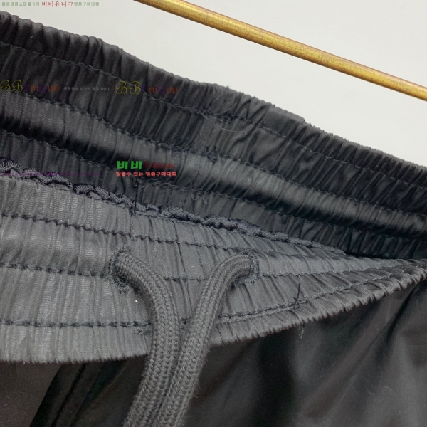  ̺    13L254169-1