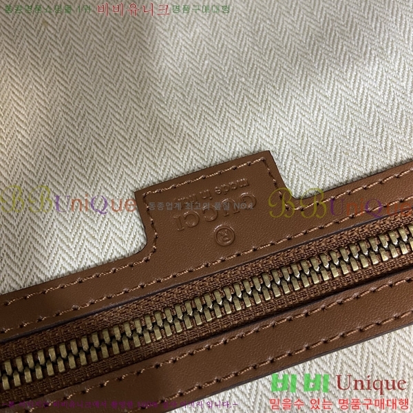 # GG  ̵ ù ‎‎821148-1