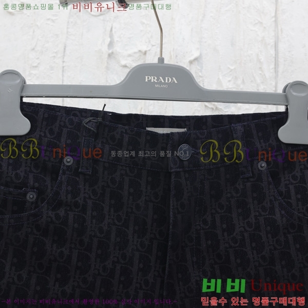   ݹ D647283