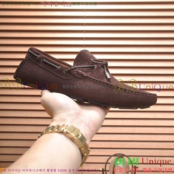  ̺  LV74627-26