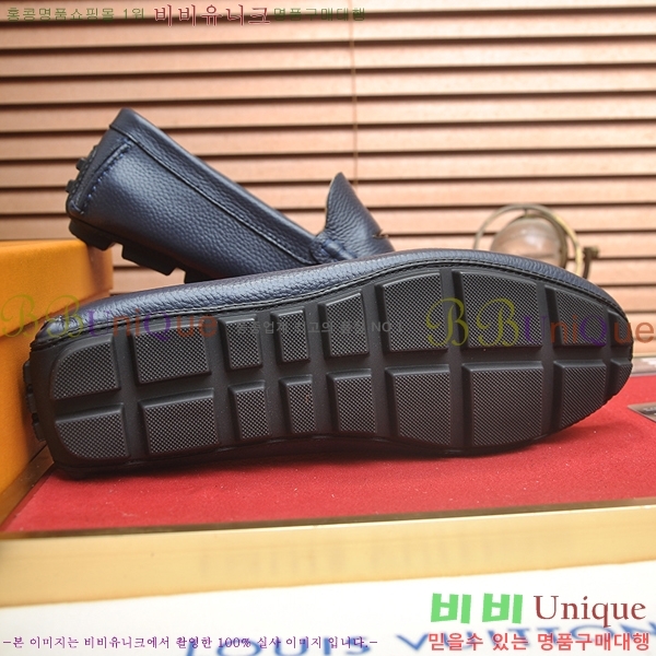  ̺  LV74627-31