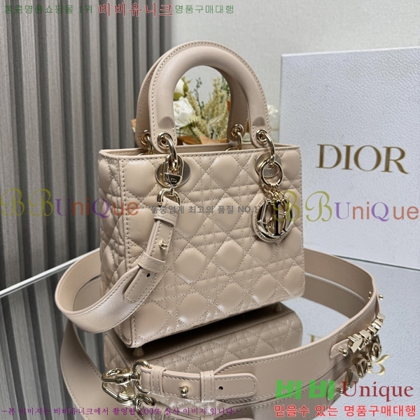 # NEW my abc ̵  24DM05385-6515