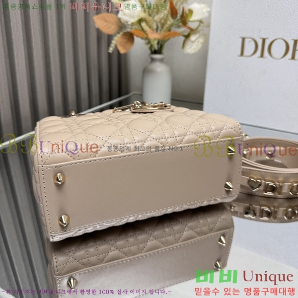 # NEW my abc ̵  24DM05385-6515