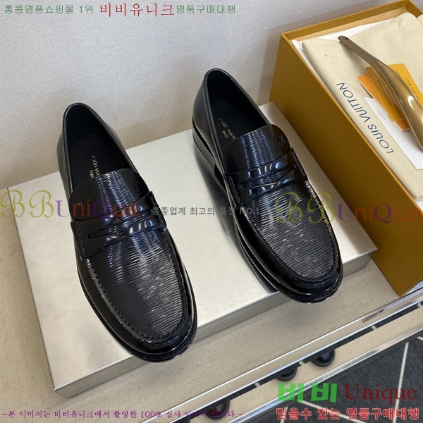  ̺  L7161626-1
