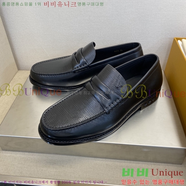  ̺  L7161626-2