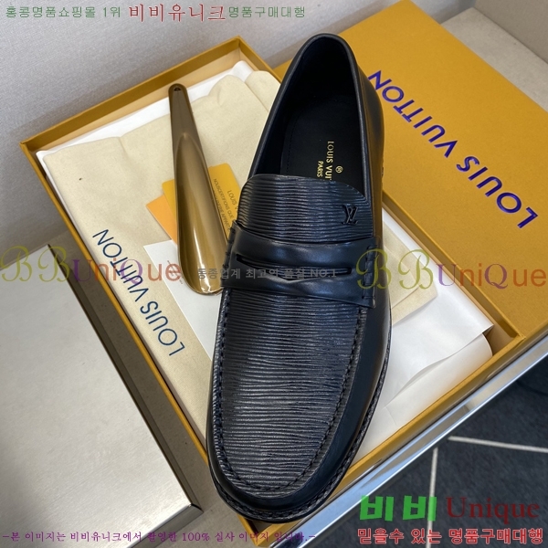  ̺  L7161626-2