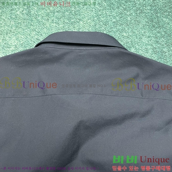   Ŭ  BU581502-5