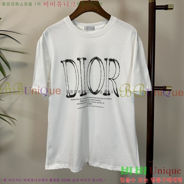    Ƽ D25516401