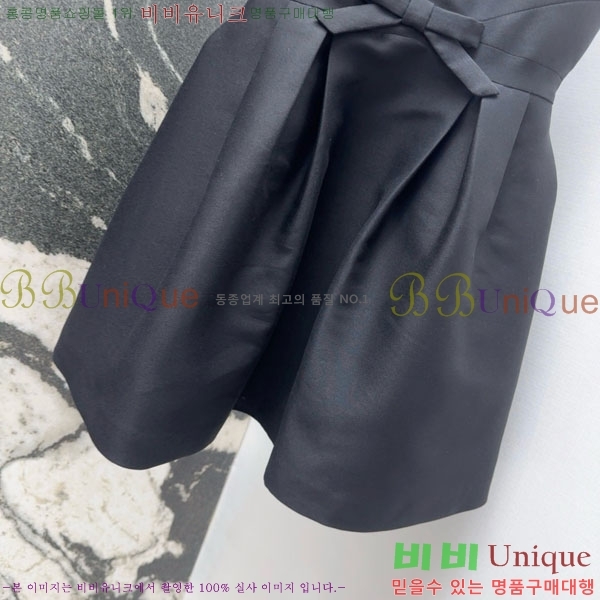   ǽ DO212044-4