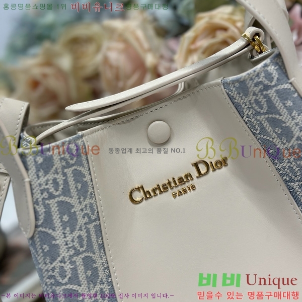 # Signature  Ŷ M2840-785