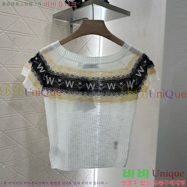    Ƽ DOI1215-4
