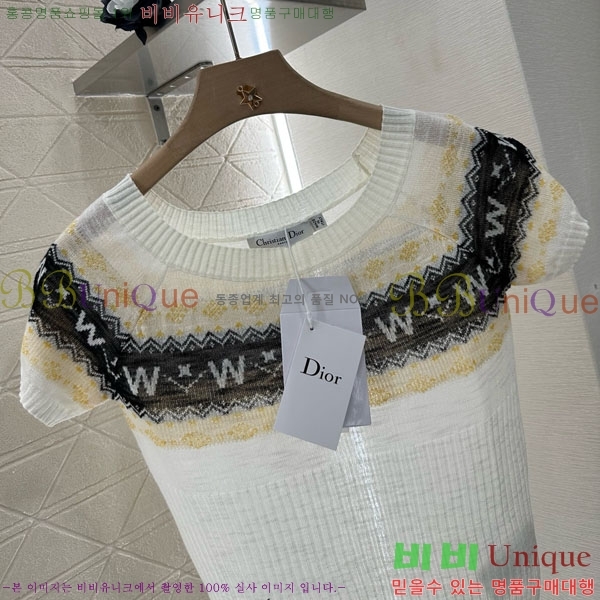    Ƽ DOI1215-4