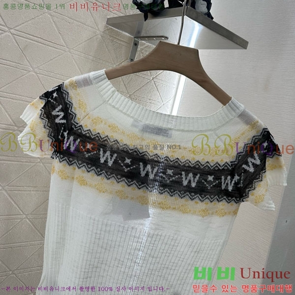    Ƽ DOI1215-4
