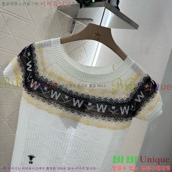    Ƽ DOI1215-4