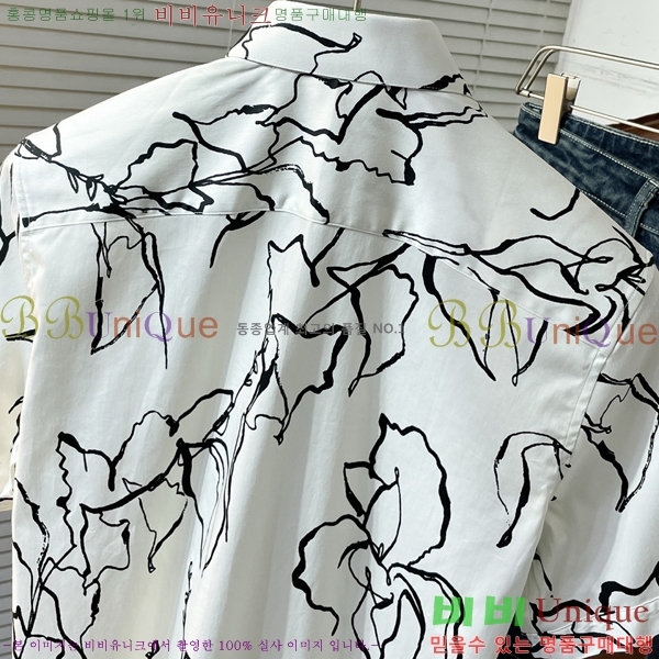     DR506324