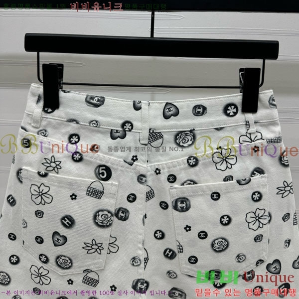  *   21CA25621-5
