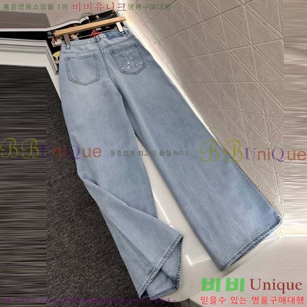  *   CH1122556-4