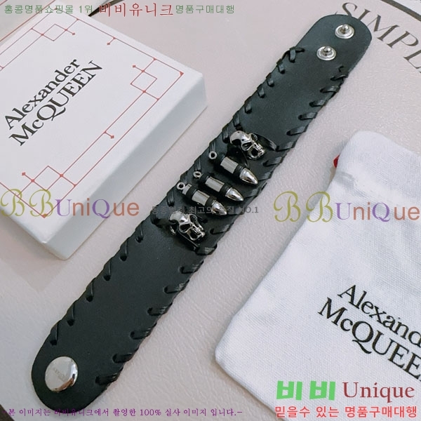 ˷  AMCQ10899-2