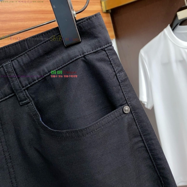   ݹ BU256389-1